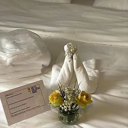 Goldene Rose Ξενοδοχείο