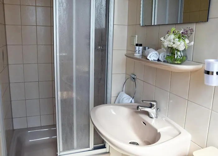 Goldene Rose מלון Ebersbach an der Fils